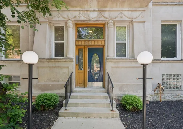 6417-s-minerva-ave-3-sw-chicago-il-60637/hzid_945d88ce