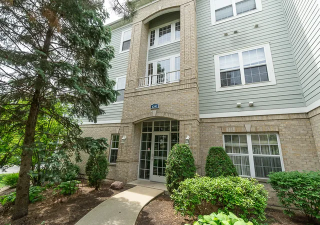 1291-w-lake-st-103-addison-il-60101/hzid_b1bcc9db
