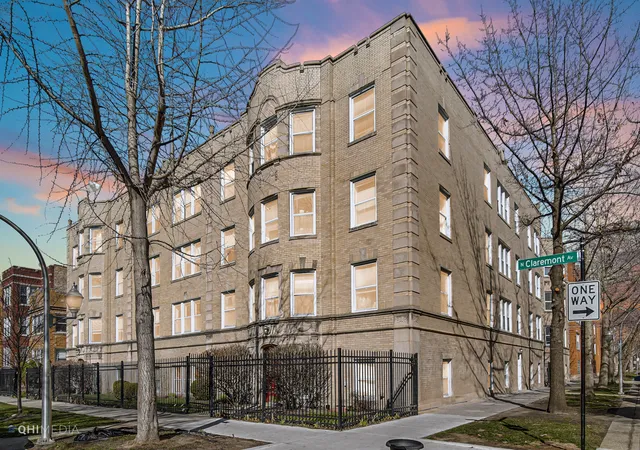 2316-w-rosemont-ave-3-chicago-il-60659/hzid_3f12aa26