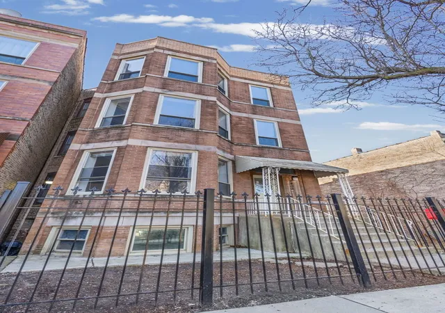 2833-w-polk-st-chicago-il-60612/hzid_a1196988