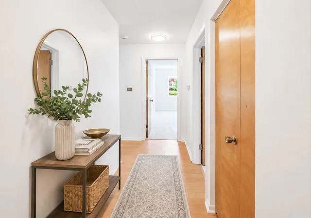 1025-s-fernandez-ave-1s-arlington-heights-il-60005/hzid_c4a8f02f
