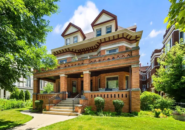 711-washington-blvd-2e-oak-park-il-60302/hzid_31610a2b