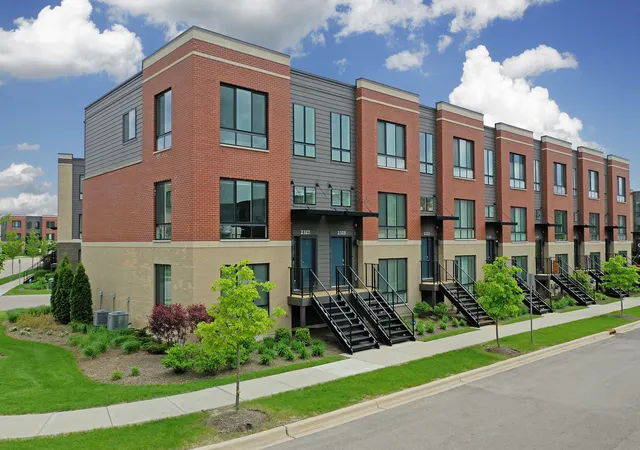 2325-venture-dr-schaumburg-il-60173/hzid_9460530e