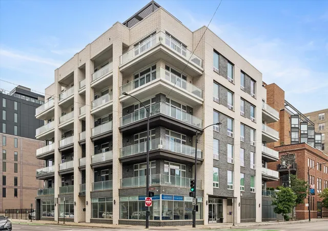236-s-racine-ave-304-chicago-il-60607/hzid_e4e52325