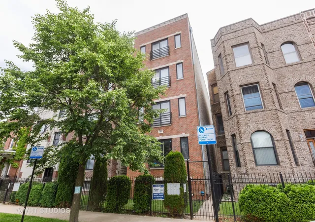4815-s-champlain-ave-2-chicago-il-60615/hzid_70b9d10c