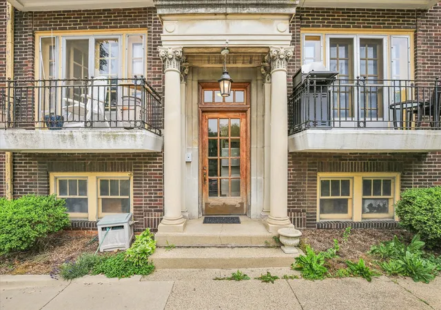 410-n-prairie-st-14-champaign-il-61820/hzid_7d09624d