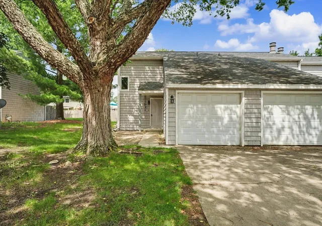 1931-blackthorn-dr-1931-champaign-il-61821/hzid_3f79185b
