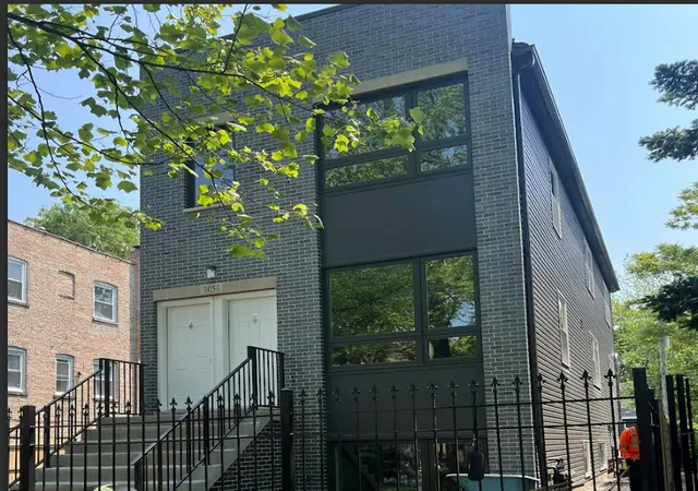 1051-n-springfield-ave-chicago-il-60651/hzid_aa73cdd3