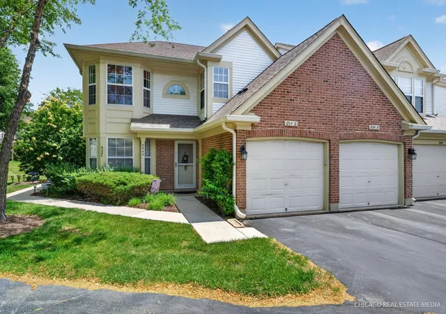 634-village-rd-b-crystal-lake-il-60014/hzid_d618d8ed
