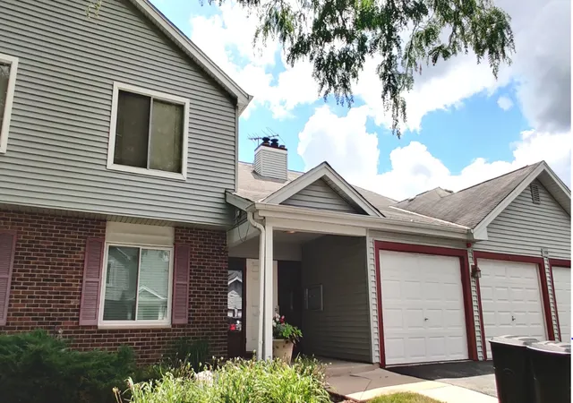 7030-barrington-ct-204-woodridge-il-60517/hzid_9b8598bc