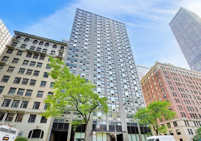 253-e-delaware-pl-12e-chicago-il-60611/hzid_42ded90d