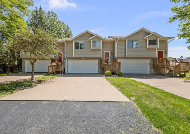 3004-3rd-st-10-moline-il-61264/hzid_a40c61a7