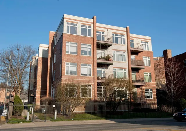 515-n-harlem-ave-203-oak-park-il-60302/hzid_090f31cc