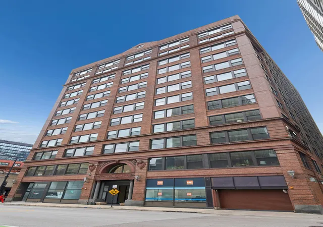 161-w-harrison-st-1007-chicago-il-60605/hzid_7ed1d798