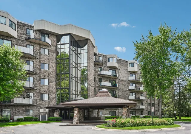 1275-e-baldwin-ln-104-palatine-il-60074/hzid_3537de01