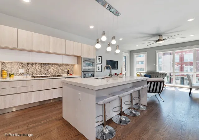 1428-w-grand-ave-2-chicago-il-60642/hzid_d796d88b