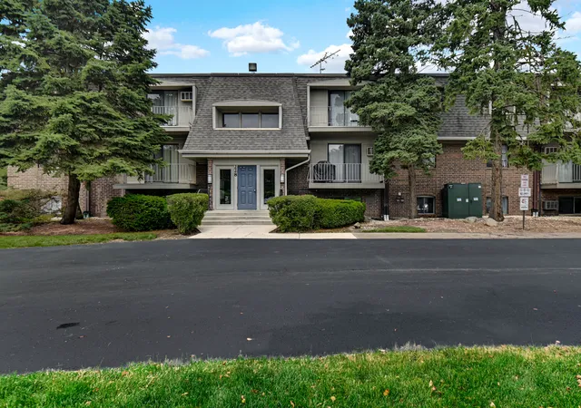 228-e-bailey-rd-a-naperville-il-60565/hzid_95e881c5