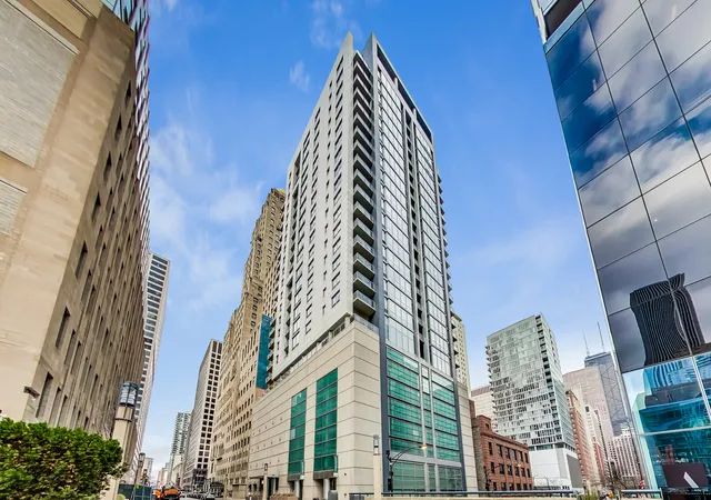 160-e-illinois-st-2207-chicago-il-60611/hzid_a3e1b4c4
