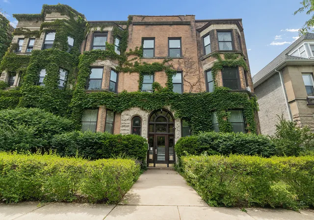 5738-40-s-kenwood-ave-3-chicago-il-60637/hzid_ac3b067c