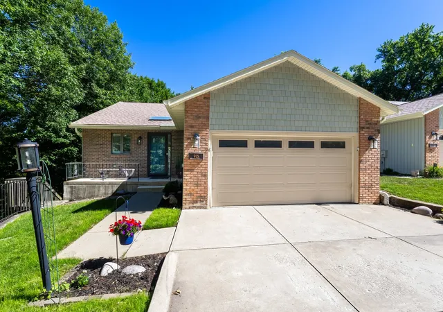 915-23rd-ave-6-east-moline-il-61244/hzid_7176d5a4