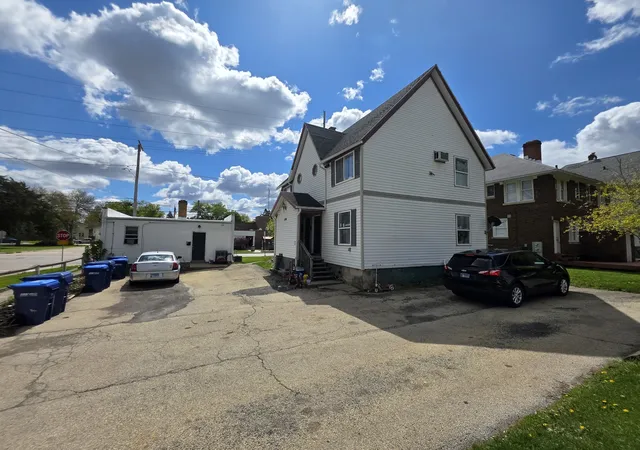 333-n-7th-street-dekalb-il-60115/hzid_cd9c3a9d