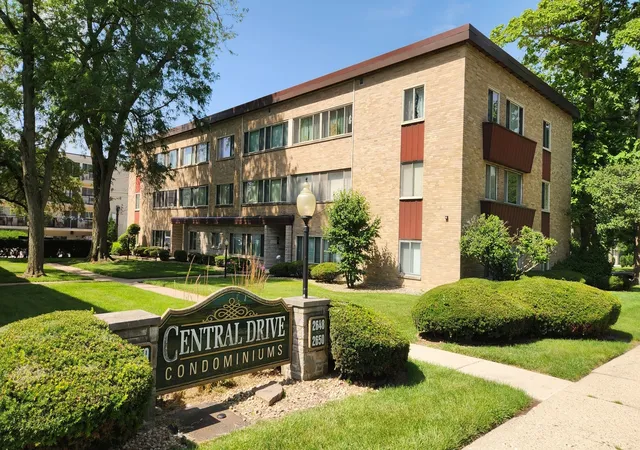 2650-central-dr-1n-flossmoor-il-60422/hzid_e8d6bfc3