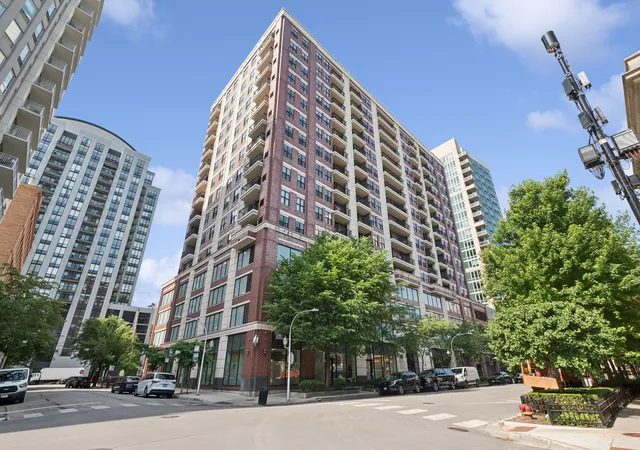 451-w-huron-st-1501-chicago-il-60654/hzid_384ef59a