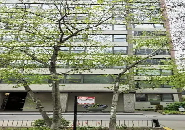 1540-n-state-pkwy-1c-chicago-il-60610/hzid_7c814a5e