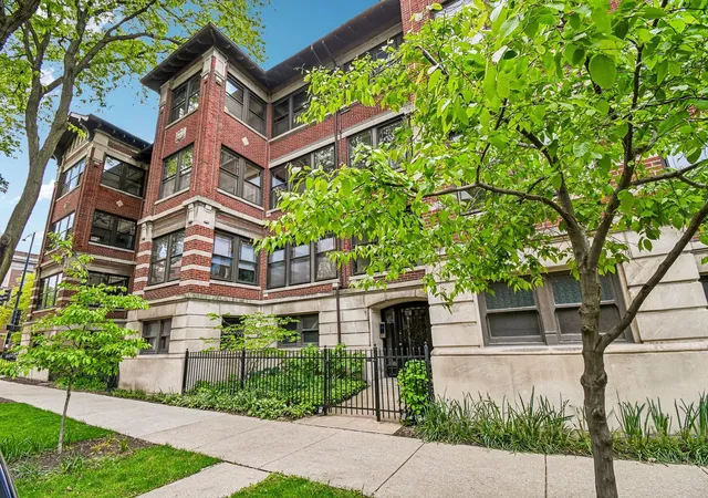 5054-s-woodlawn-ave-3c-chicago-il-60615/hzid_d2f28a6c