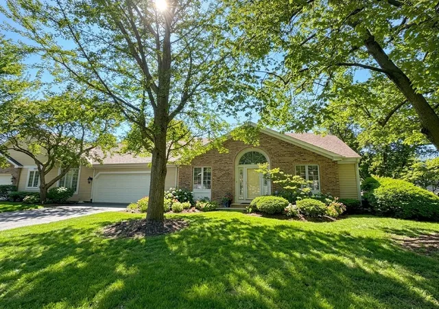 281-governors-ln-281-elgin-il-60123/hzid_ea14e42c