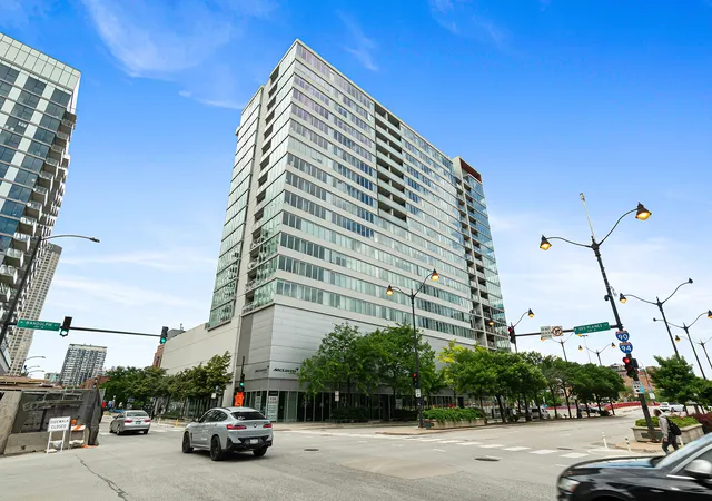 659-w-randolph-st-1016-chicago-il-60661/hzid_d2f9fe32