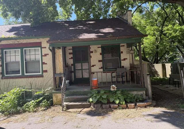 7-villard-ct-7-champaign-il-61820/hzid_2915ab8c