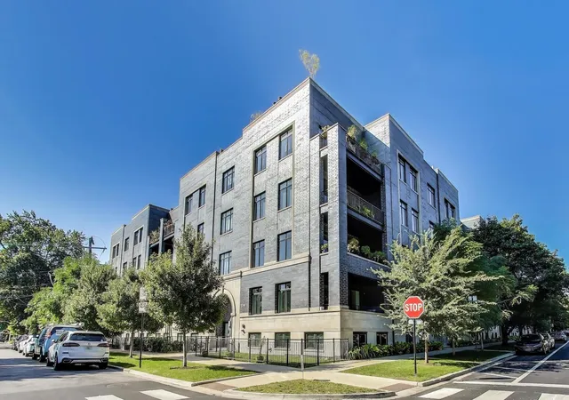 5748-n-hermitage-ave-411-chicago-il-60660/hzid_f9b31c28