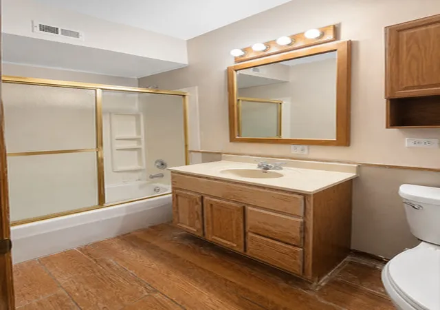 9721-s-cicero-ave-3e-oak-lawn-il-60453/hzid_bd3f0483