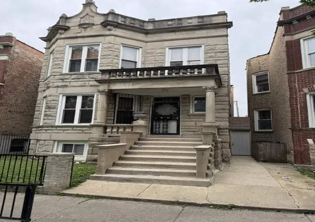 3919-w-monroe-st-chicago-il-60624/hzid_7109deae