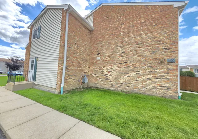1950-kenilworth-cir-a-hoffman-estates-il-60169/hzid_3bd464fd