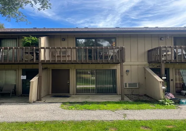 64-aspen-colony-8-fox-lake-il-60020/hzid_4f97b521