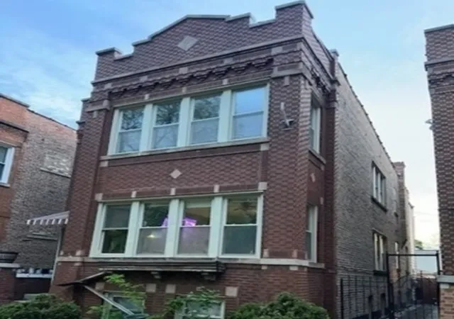 5318-w-deming-pl-chicago-il-60639/hzid_e1607eed