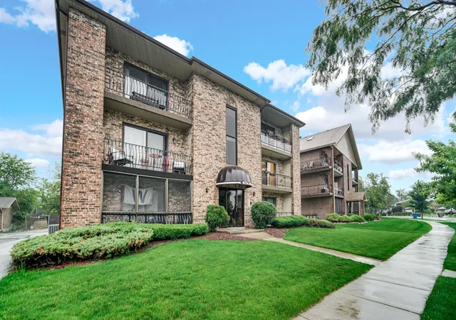16724-paxton-ave-2n-tinley-park-il-60477/hzid_34426cec