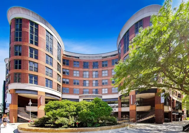 350-w-belden-ave-511-chicago-il-60614/hzid_95fb3747