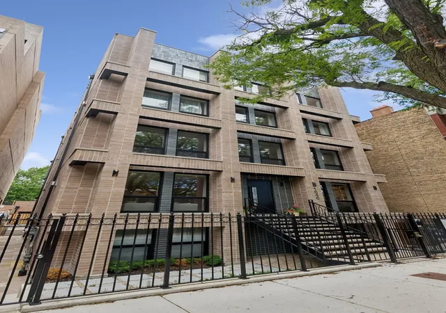 1646-n-orchard-st-1n-chicago-il-60614/hzid_ab52b275