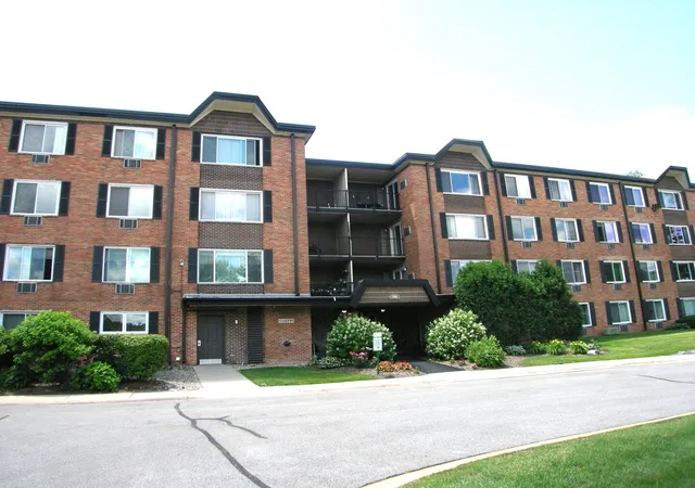 1216-s-new-wilke-rd-406-arlington-heights-il-60005/hzid_03e0ff02