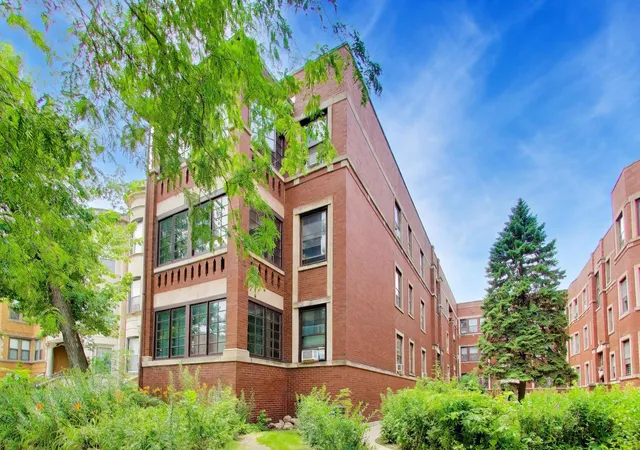 6108-s-kimbark-ave-2e-chicago-il-60637/hzid_dc15f452
