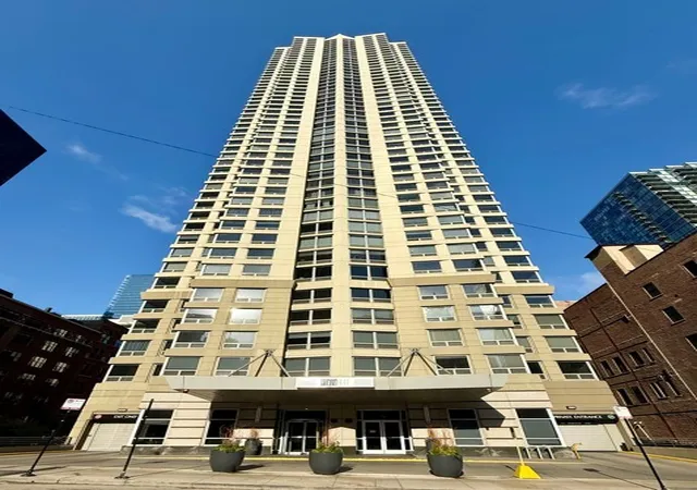 440-n-wabash-ave-1008-chicago-il-60611/hzid_841e02f4