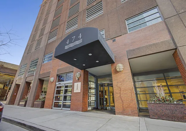 474-n-lake-shore-dr-4205-chicago-il-60611/hzid_ba035e98