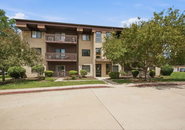3111-ingalls-ave-1c-joliet-il-60435/hzid_12b10724