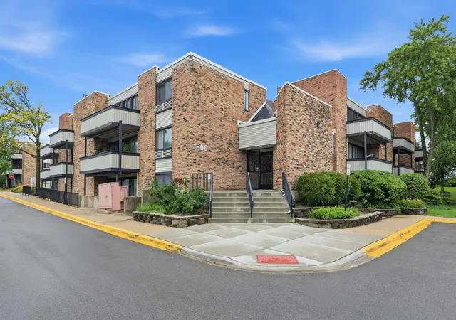 1806-hemlock-pl-102-schaumburg-il-60173/hzid_42851c5e