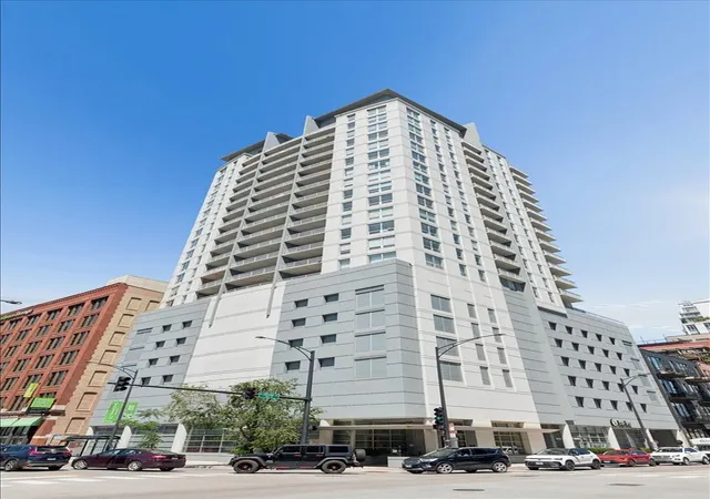 330-w-grand-ave-1707-chicago-il-60654/hzid_e52bb41a