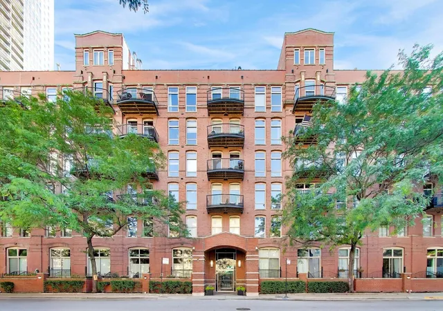 550-n-kingsbury-st-423-chicago-il-60654/hzid_6d54df05