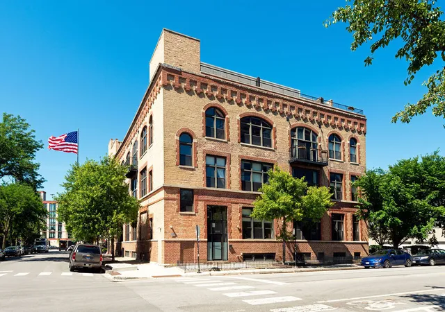 1050-w-hubbard-st-1e-chicago-il-60622/hzid_7217fdf5